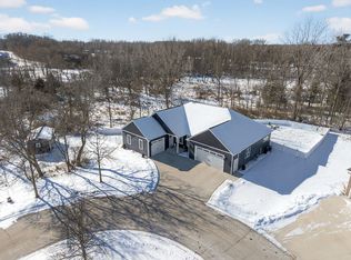 631 Fiddlehead Ct, Green Lake, WI 54941