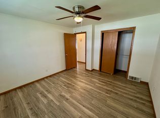 1728 E Amelia St, Appleton, WI 54911