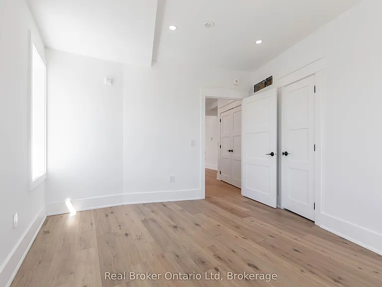 80 9th St E #701 — Photo 24