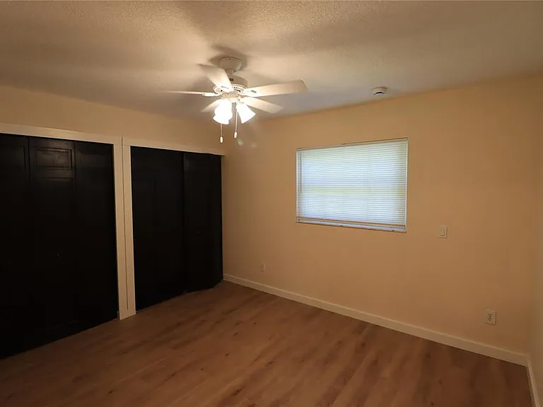 17815 Sunrise Dr — Photo 9