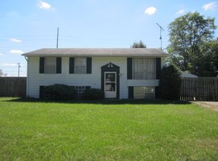 21896 Christopher Dr, Elkhart, IN 46516
