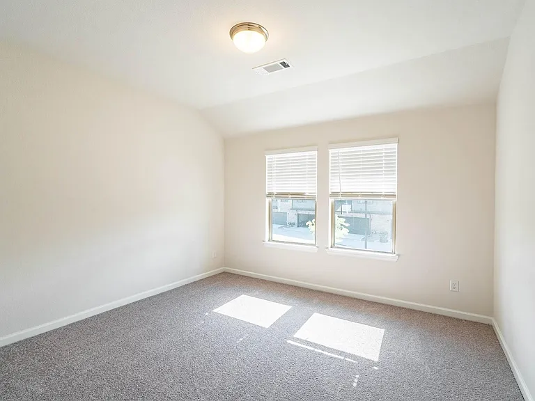 1949 McClane Dr — Photo 11