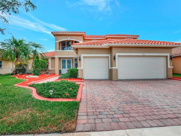 753 SW 190th Ave, Pembroke Pines, FL 33029