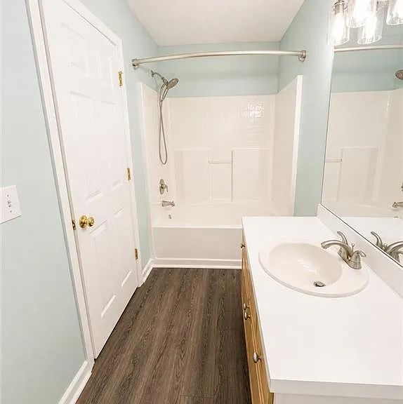 62 Kingston Pointe — Photo 11