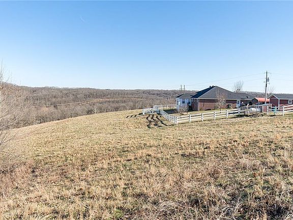 3rd image of 16216 Coose Hollow Dr