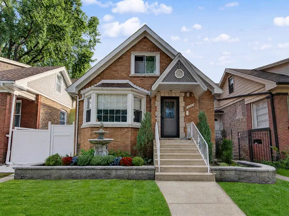 3305 W 66th St, Chicago, IL 60629