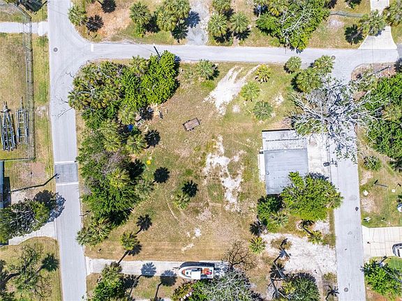 2nd image of 4824 Dowell Dr Lot 39