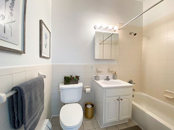 5th image of 191 Saint Nicholas Ave APT 2F