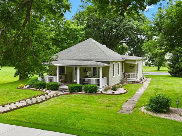 310 W Cass St, Culver, IN 46511