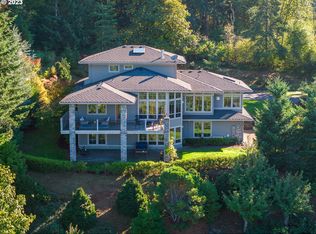 15325 S Burkstrom Rd, Oregon City, OR 97045