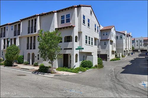 312 Vin Almoradi Ct Photo 1