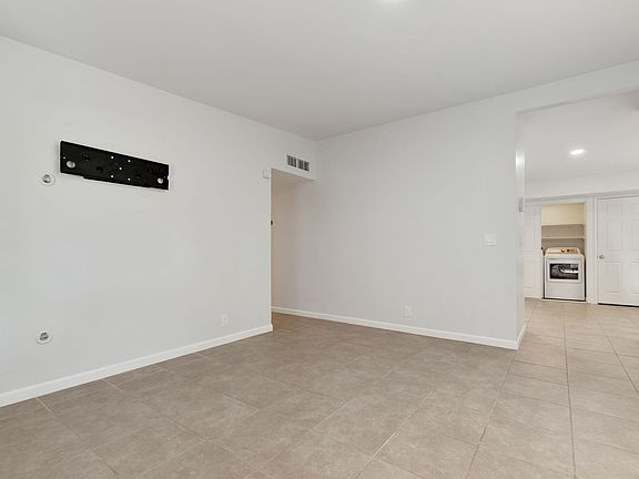 3rd image of 708 N 78th St
