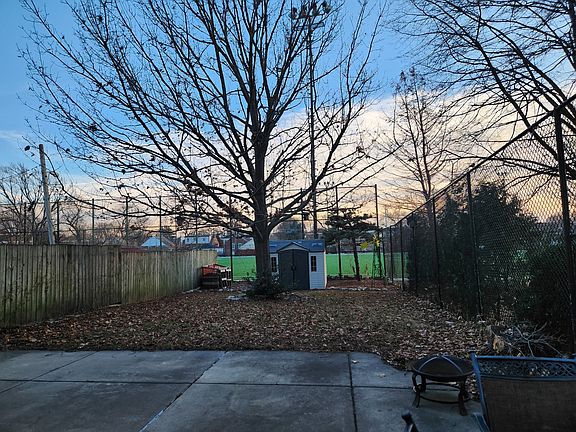 4th image of 5135 W 63rd Pl