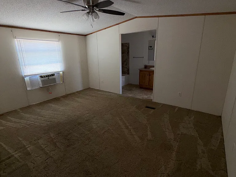 304 Celaya Way — Photo 9