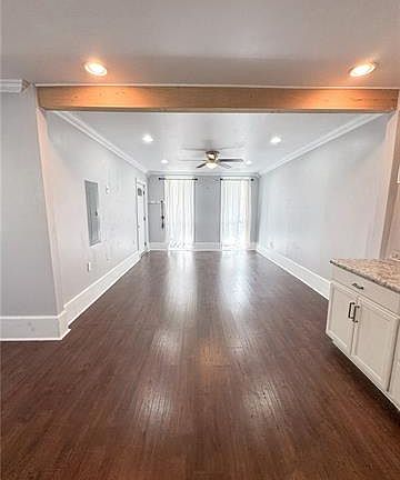 4th image of 3327 Baudin St