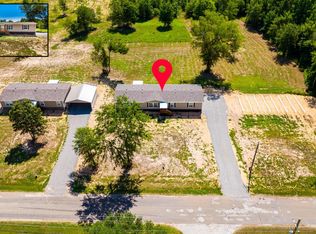 1061 S Adams, Carthage, TX 75633