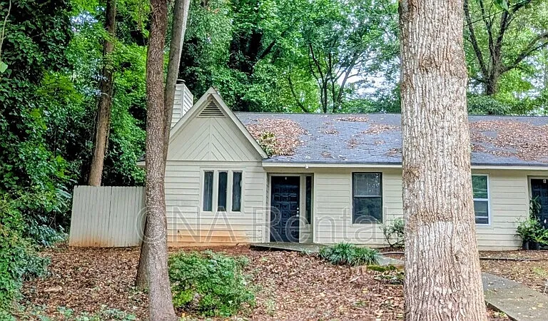 1459 N Diane Ct SE #A — Photo 1