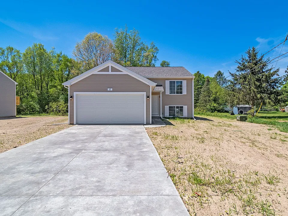 3099 Ivy Wood Cir