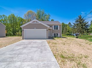 3099 Ivy Wood Cir, Howell, MI 48855