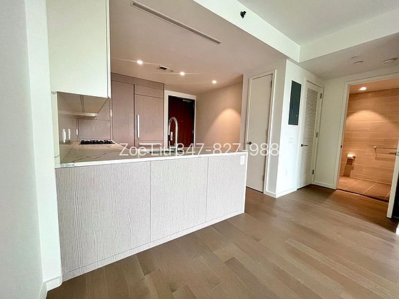 5th image of 13327 39th Ave APT 10S