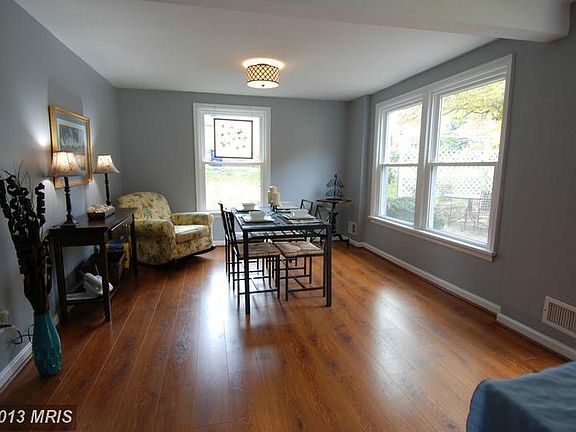 2nd image of 2941 Wallace Dr