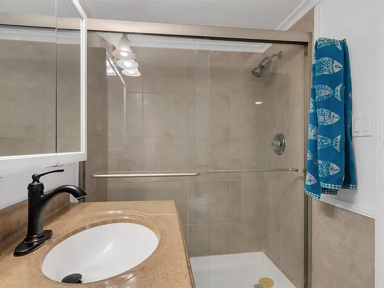 2100 Benjamin Franklin Dr #203 — Photo 9