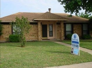 1520 Laredo Ln, Mesquite, TX 75150