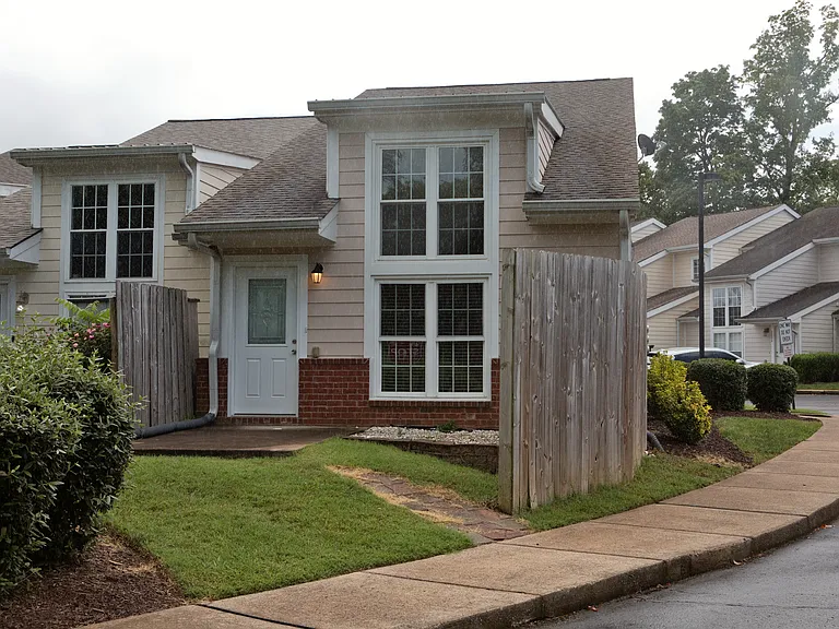 2001 Birch Ln — Photo 27