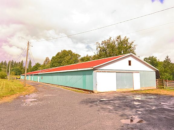 5th image of 4393 Townline Rd