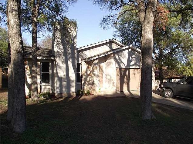 1st image of 3500 Tyrone Dr