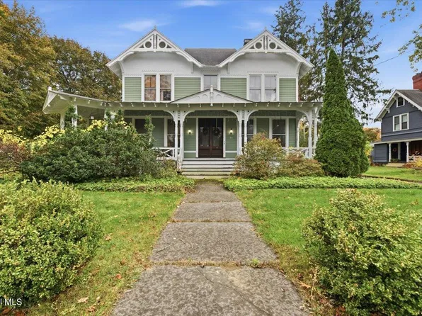 18 E High Street, Ballston Spa, NY 12020