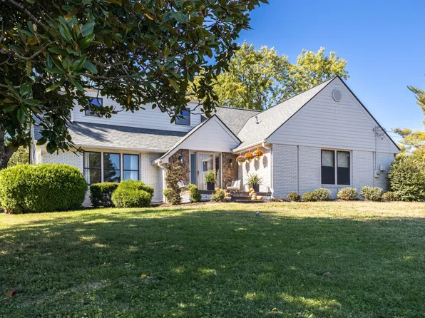 5007 Regent Dr, Brentwood, TN 37027