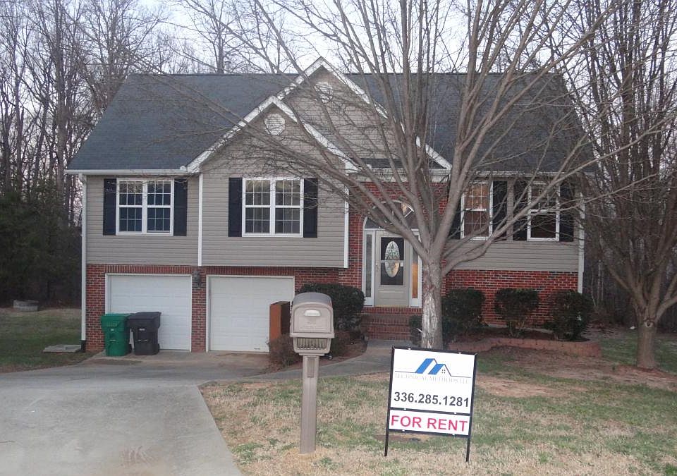 1st image of 3820 Abbeywood Pl