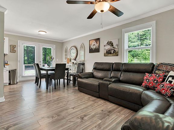 3rd image of 2854 Halls Valley Rd