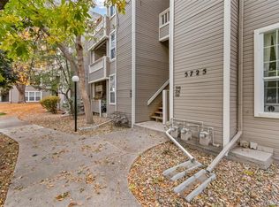 5725 W Atlantic Pl APT 208, Lakewood, CO 80227