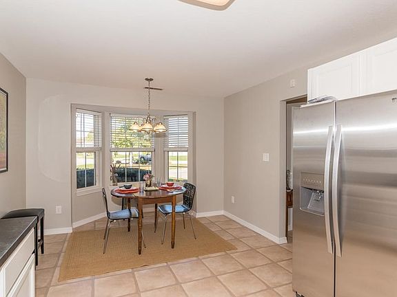 5th image of 5955 Woodmill Dr