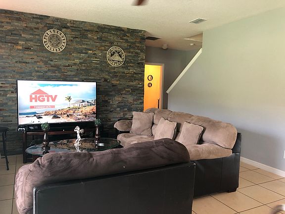 4th image of 4844 Rockvale Dr