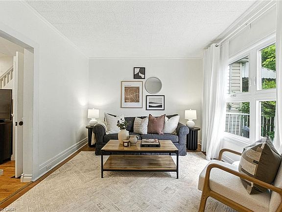 5th image of 236 Cope St