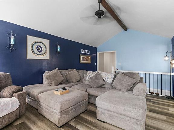 5th image of 2121 NW Hidden Pointe Ct
