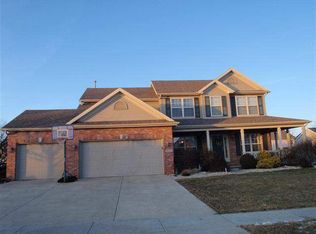 3604 Rave Rd, Bloomington, IL 61704