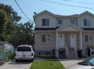 153 N Burgher Ave, Staten Island, NY 10310