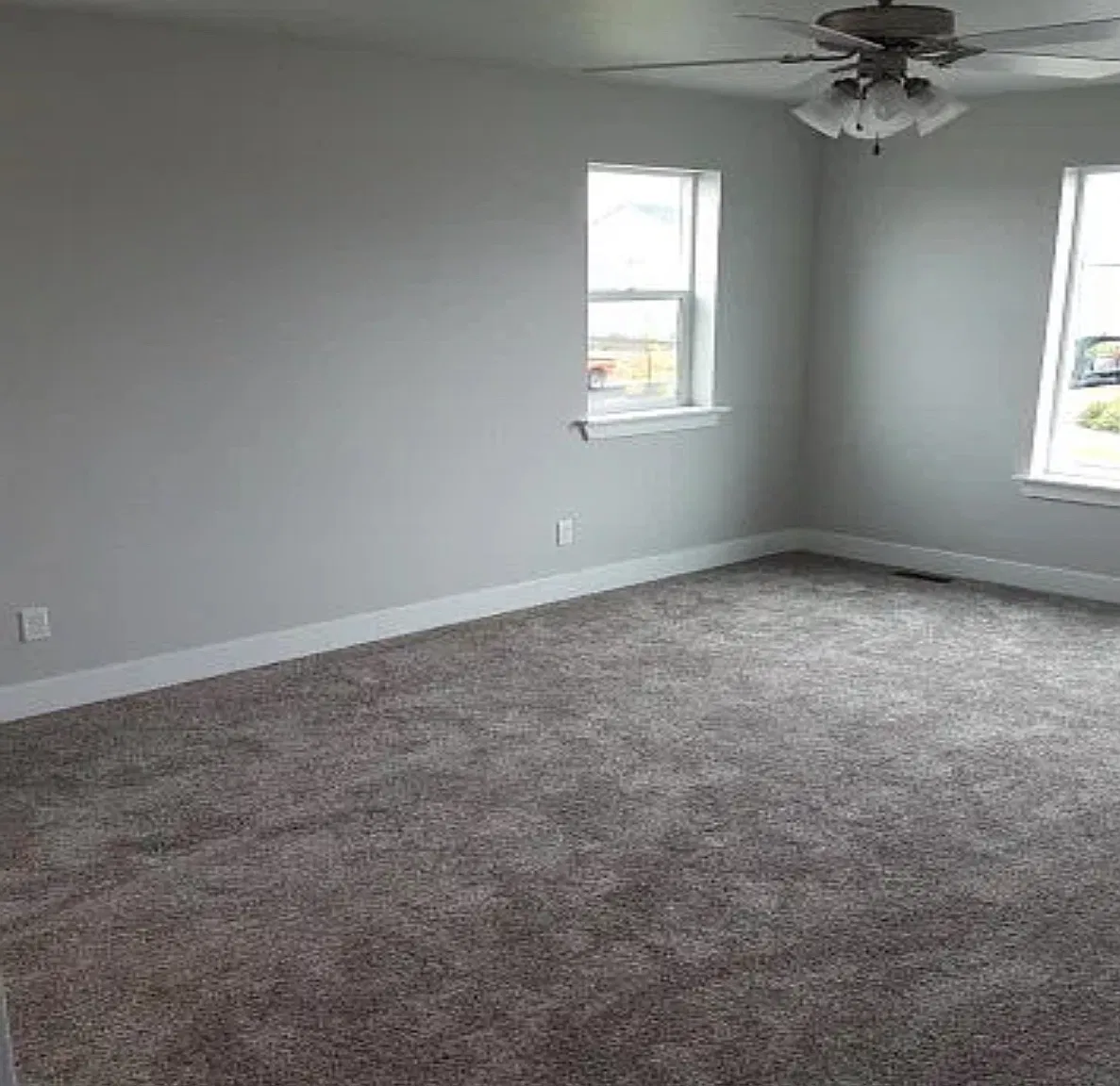 3 bed, 2.5 bath, 1800 sqft, $2,300 — Photo 4