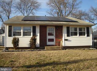 25 E Maple Ave, Bellmawr, NJ 08031