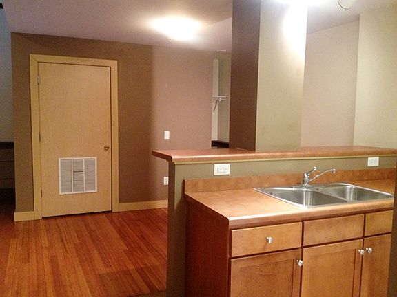 Kitchen to entry