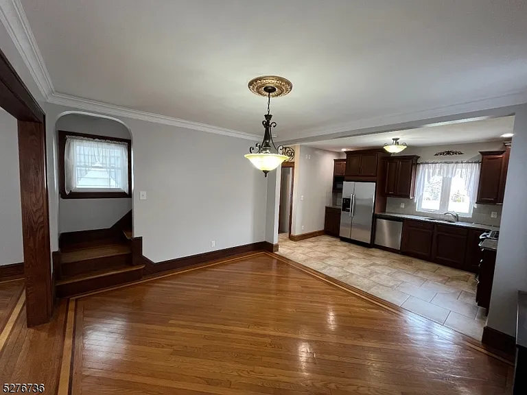364 Chestnut St — Photo 7