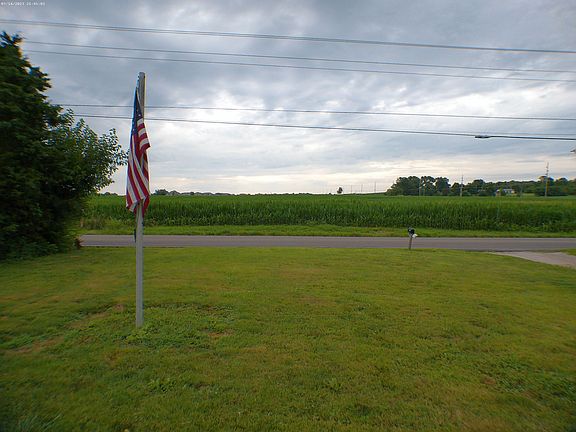2nd image of 3020 N County Road 500w