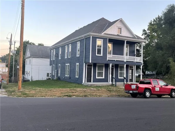 1621 Savannah Ave, Saint Joseph, MO 64505