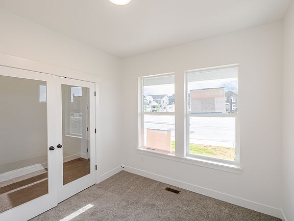 4th image of 13481 S Luther Ln #2701