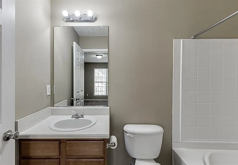 2883 Creek Bottom Ct — Photo 31