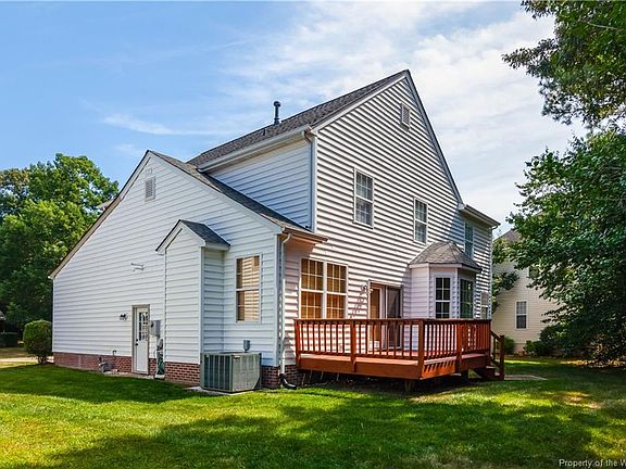 4th image of 113 Charter House Ln